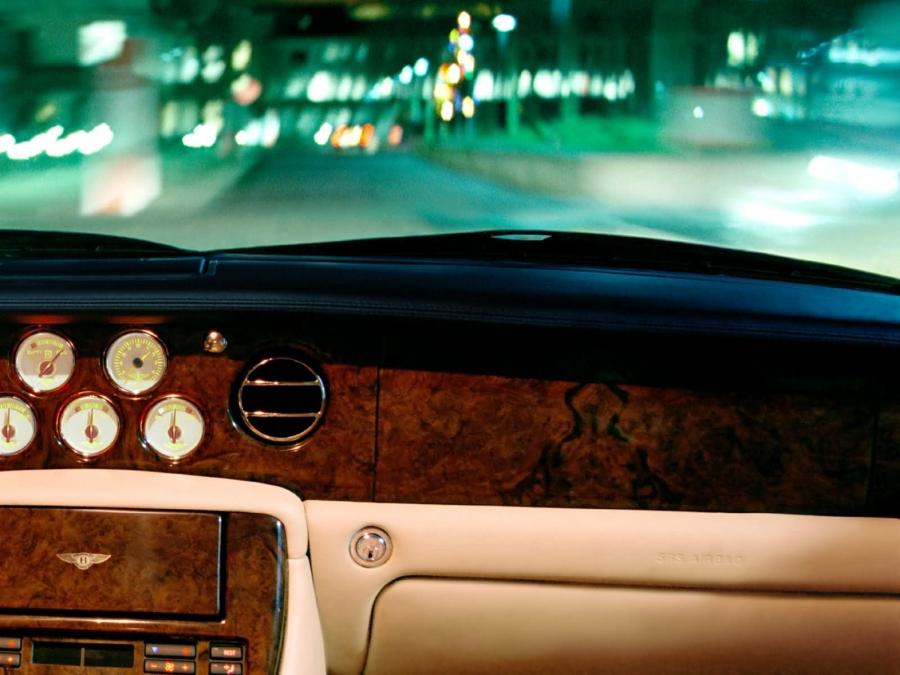  Bentley Arnage RL 2003 года  (фото 12 из 25)